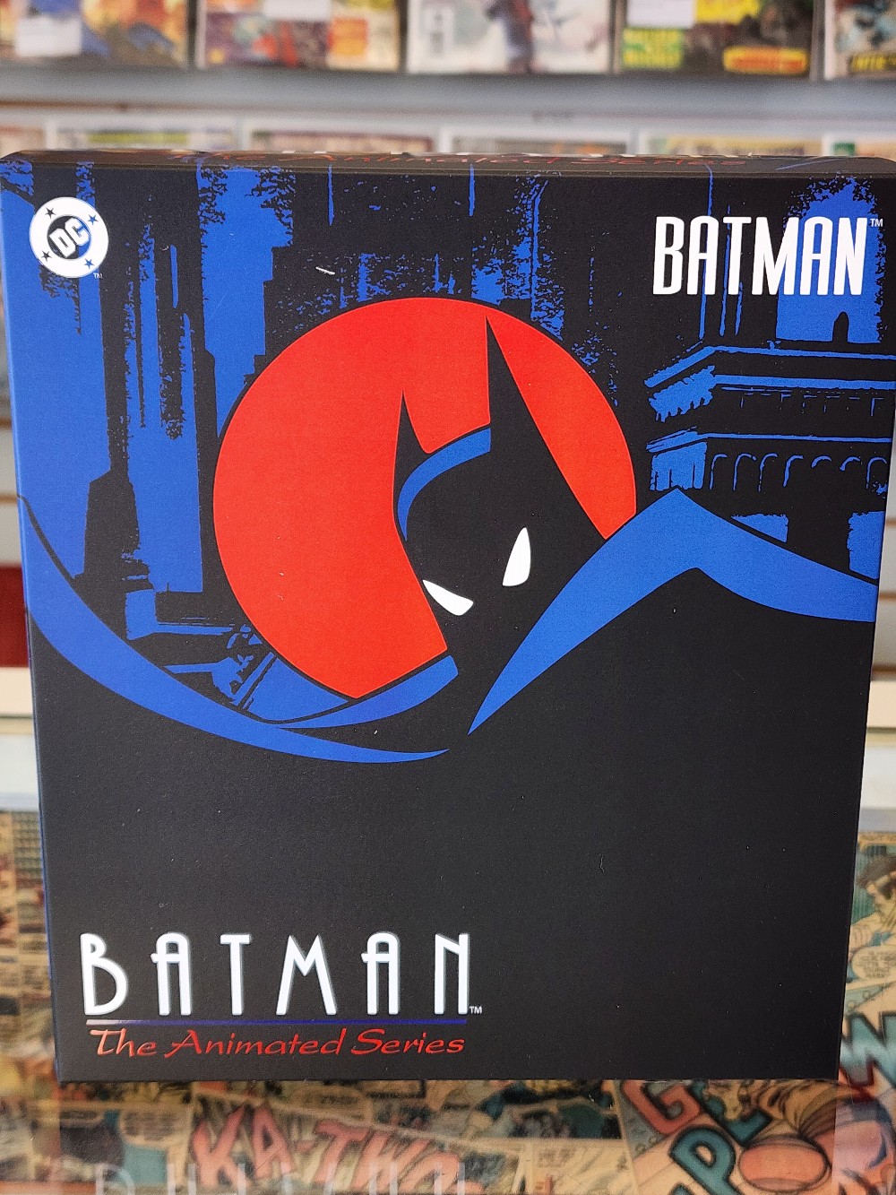 Mezco One:12 Collective Batman TAS Batman Figure