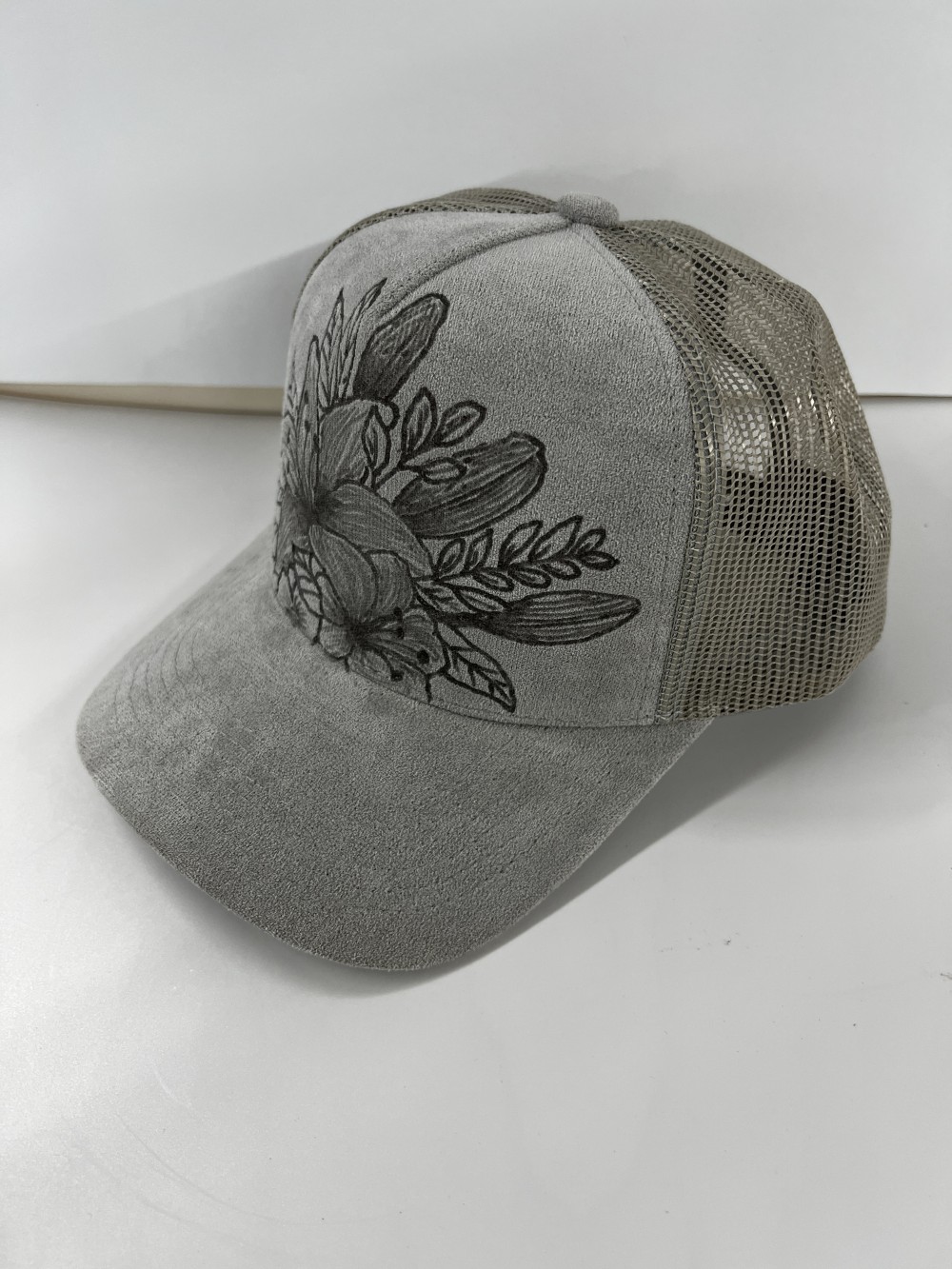 C Vegan Suede Gray Trucker Hat with Lillies