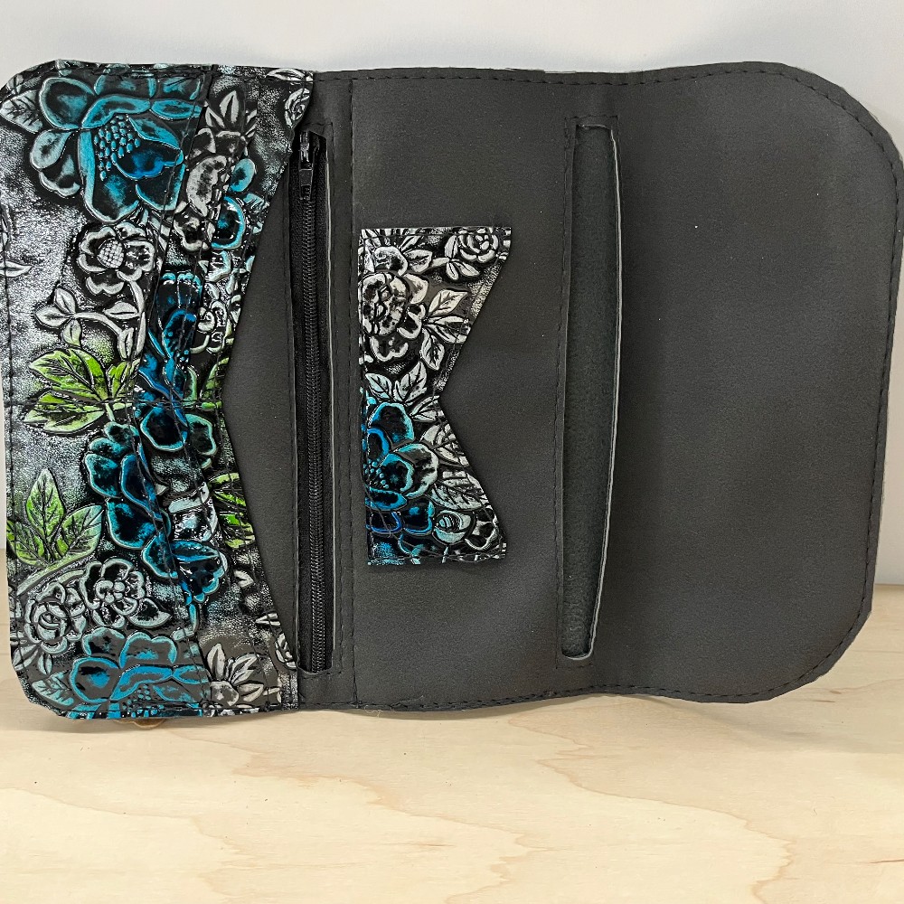 Lucky penny, embossed