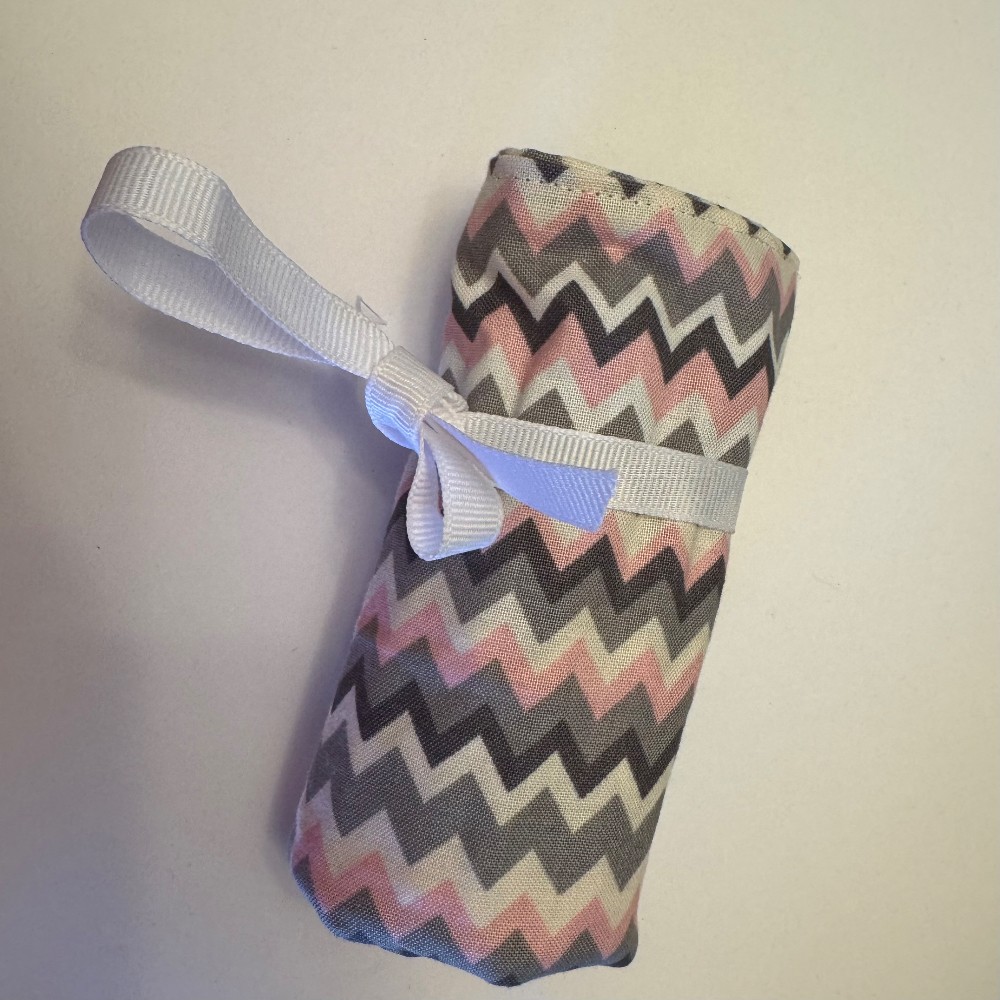 Ribbon Crayon Roll