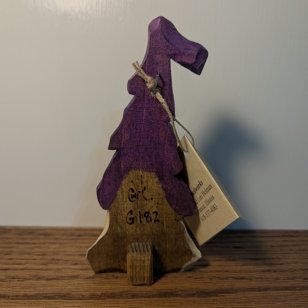 Gnome - G182 (Hand-Carved)