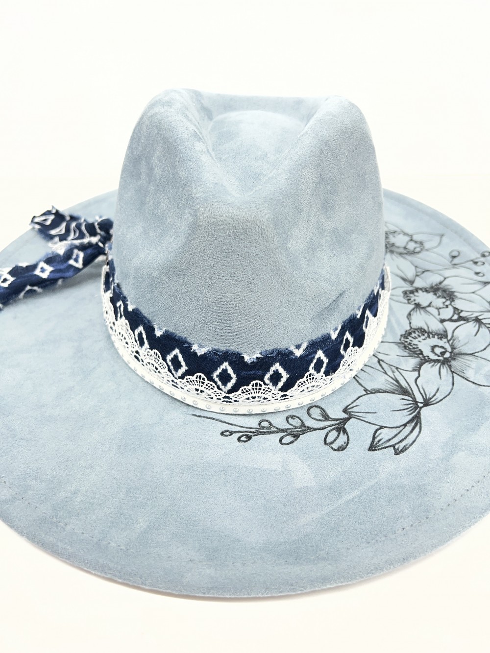 F-Fedora Lt. Blue flowers