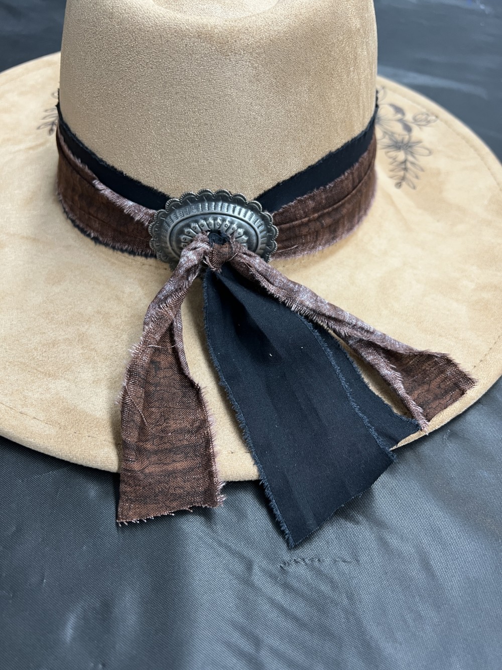 F-Fedora tan with flowers front