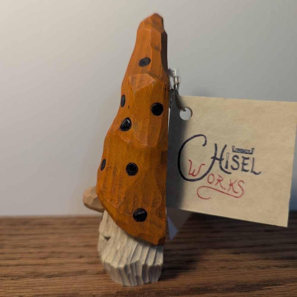 Gnome - G197 (Hand-Carved)