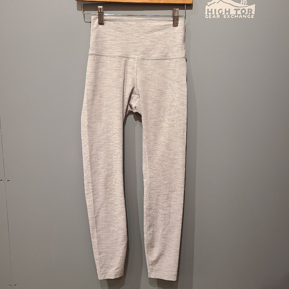 Lululemon Women's Align High-Rise Leggings (4)