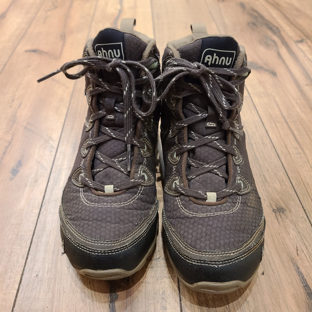 Ahnu Women's Sugarpine WP Hiking Boots (6)