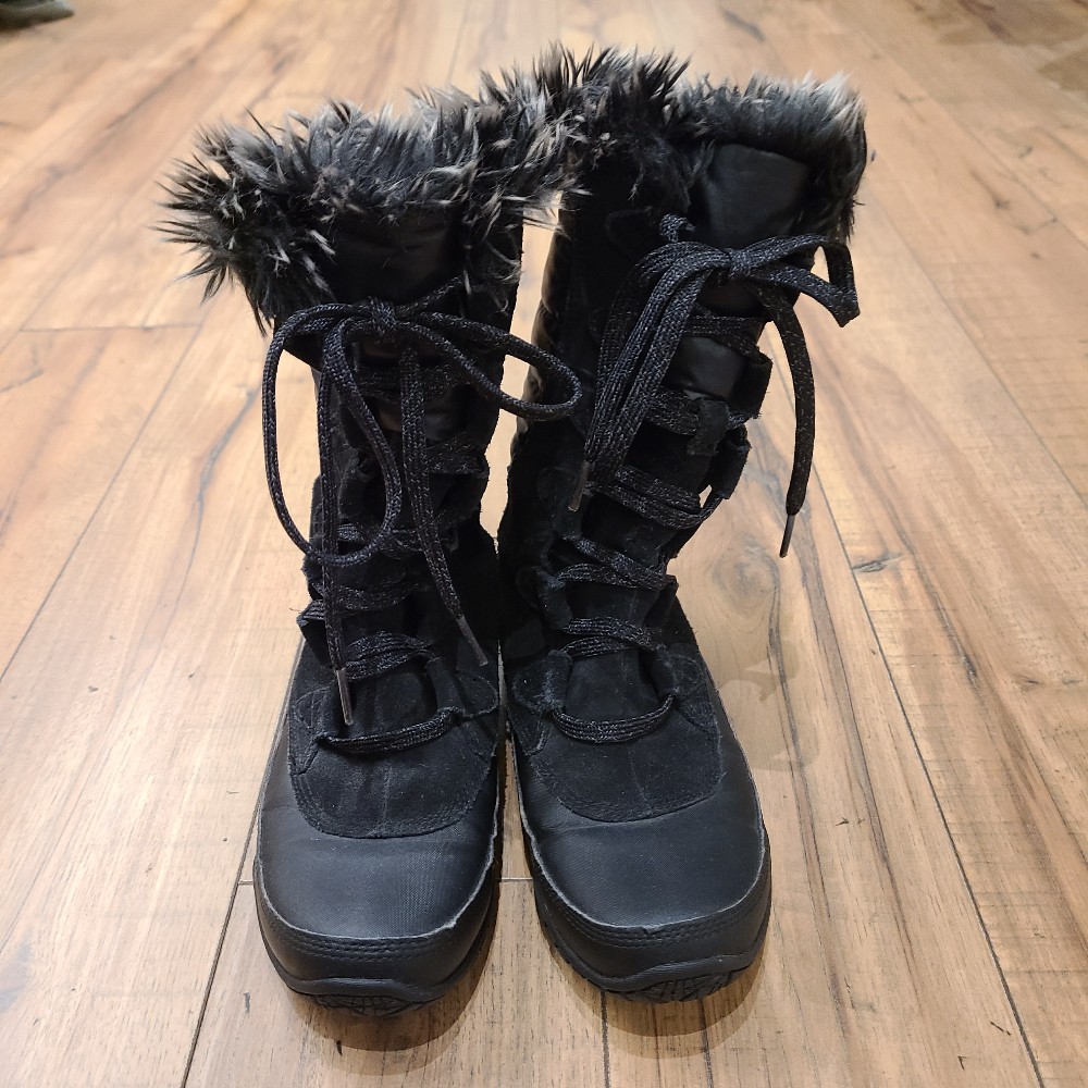 North Face Women's Nuptse Purna Winter Boots (5)
