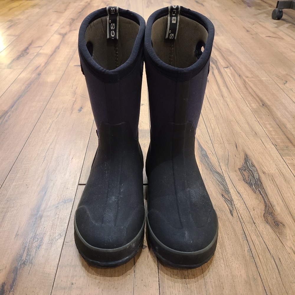 Bogs Kid's Classic Insulated Snow/Rain Boots (5)