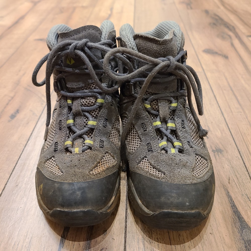 Vasque Kid's Breeze AT Hiking Boots (2)