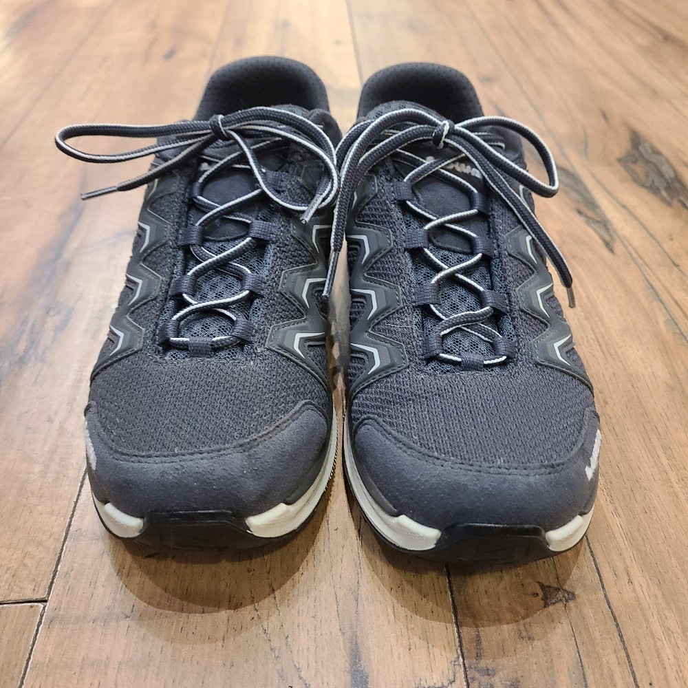 Lowa Women's Maddox Hiking Shoes (7.5)
