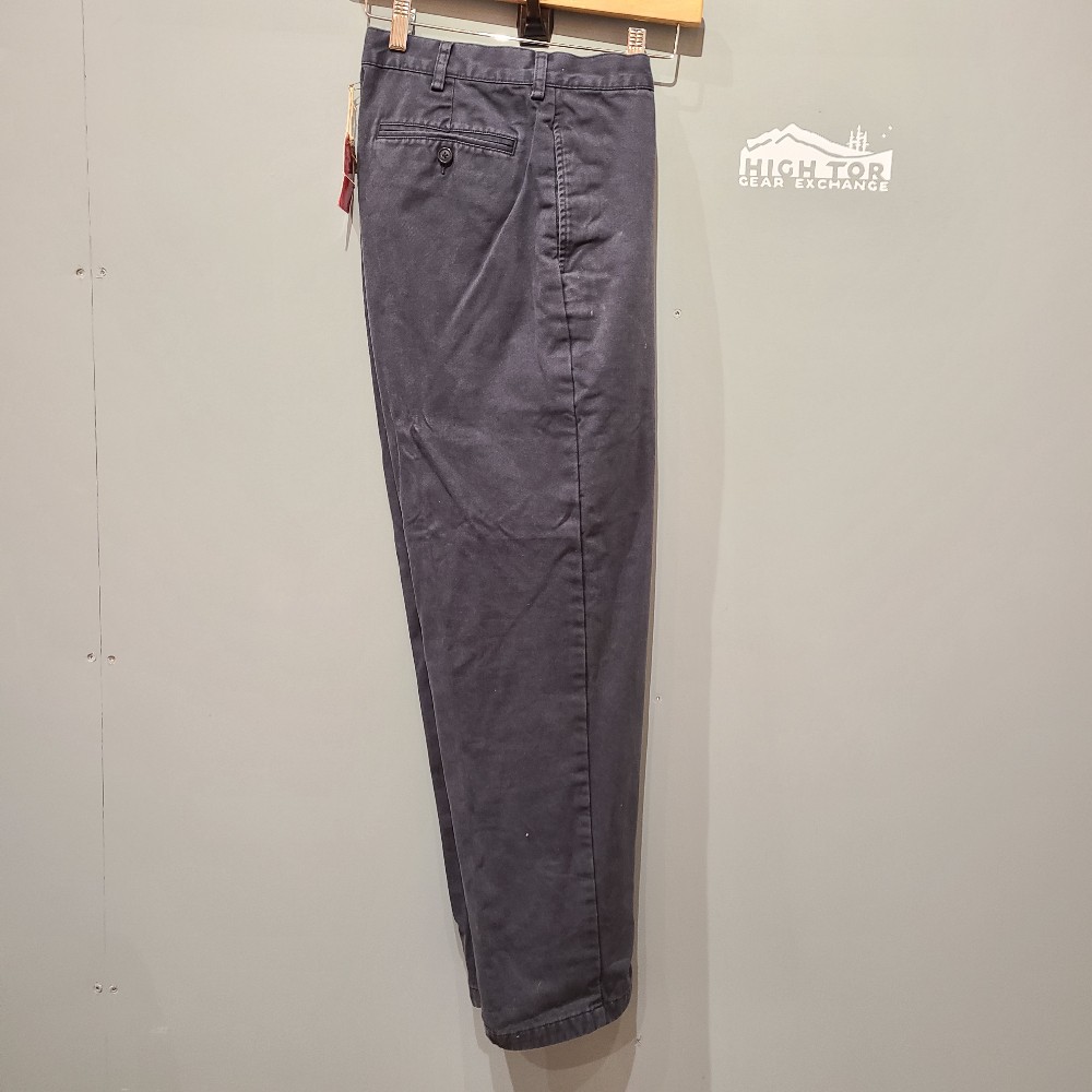 LL Bean Men's Flannel Lined Chino Pants (33x30)