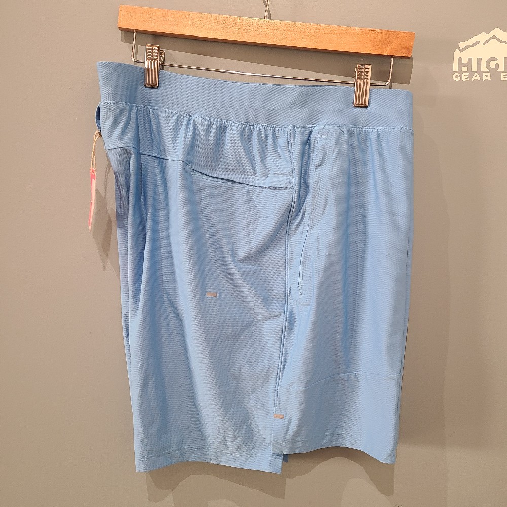 Lululemon Men's License to Train Shorts (XXL)