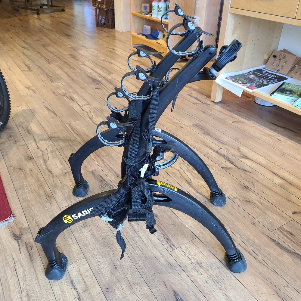 Saris Bones 3 Trunk Bike Rack (3-bike)