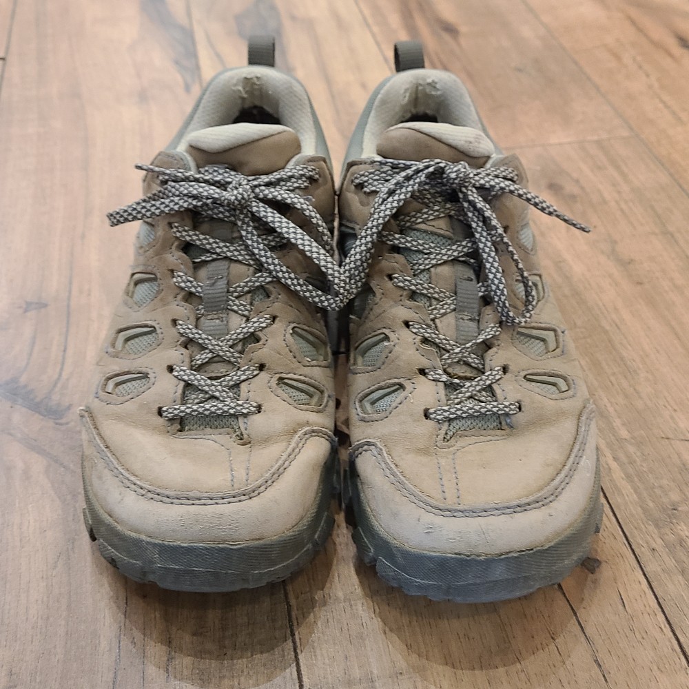 Oboz Women's Sawtooth X Low Hiking Shoes (8)