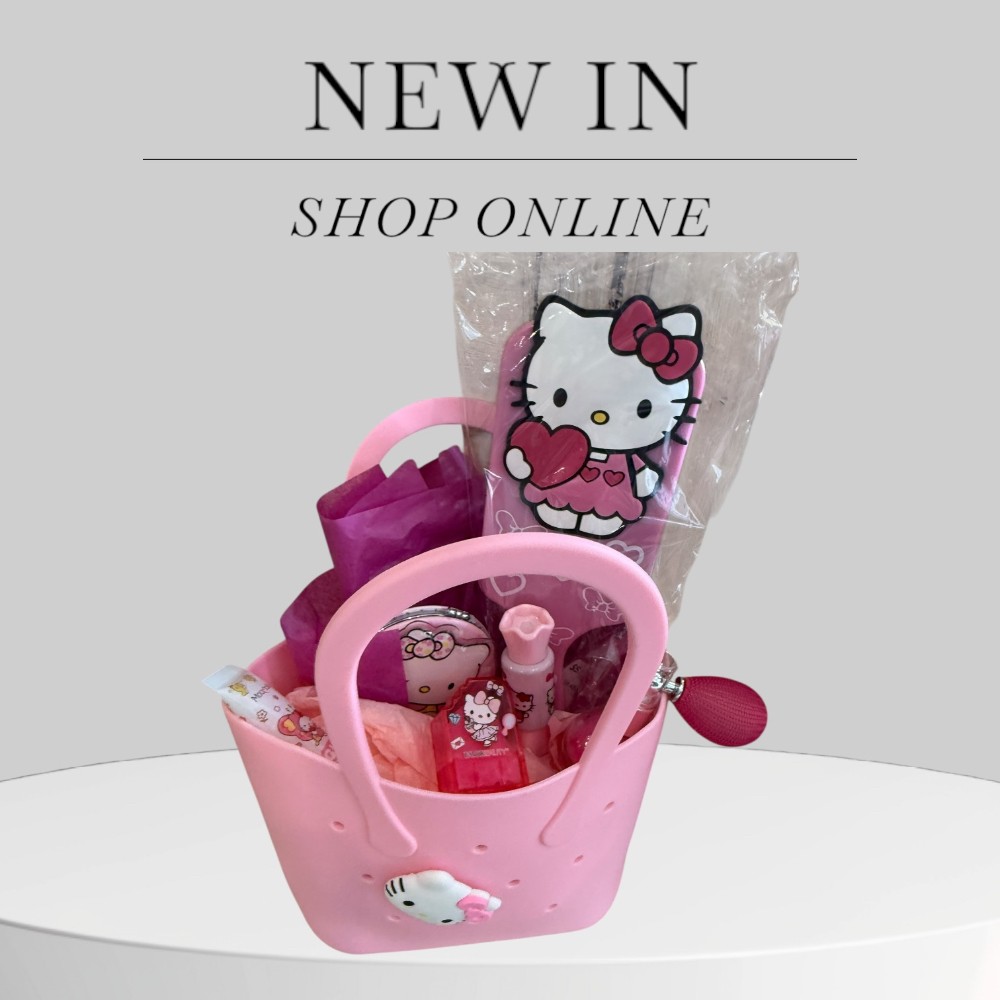 Small Beach Bags with Make-Up