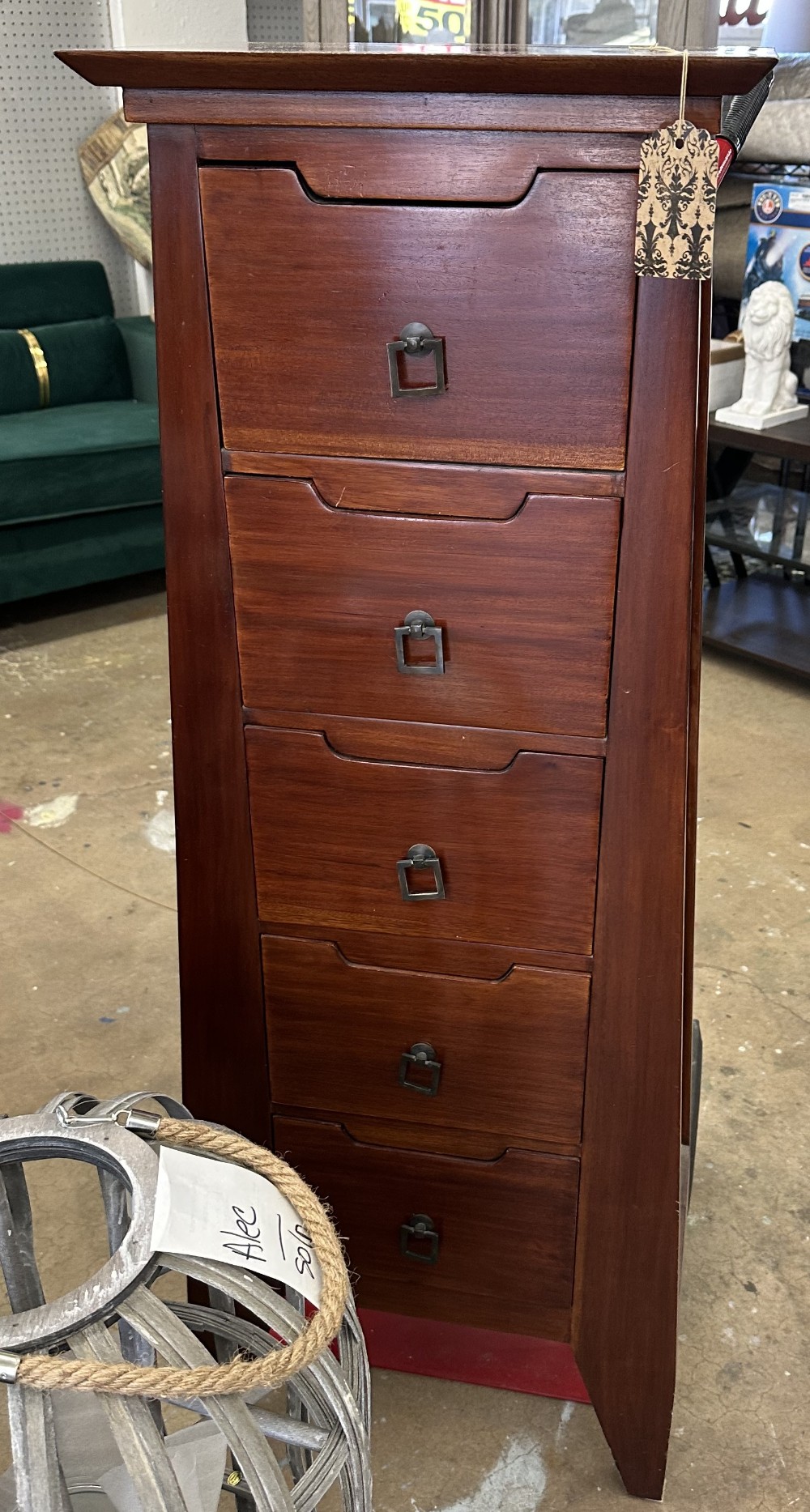 Dresser & Chest