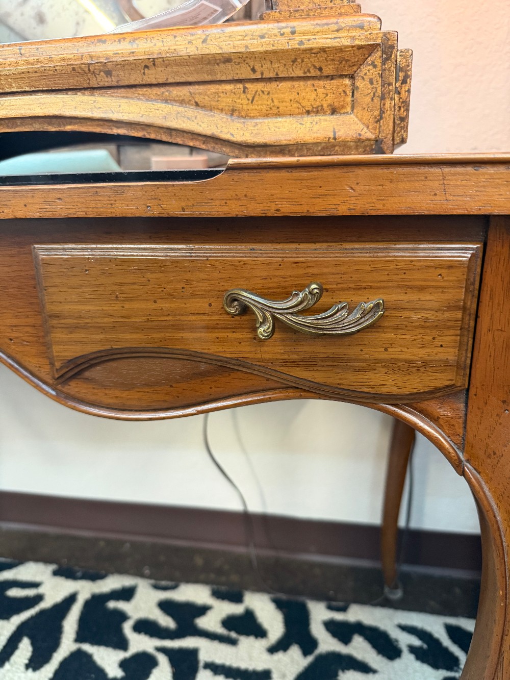 Tomlinson Writing Desk - Glass Top, Curved Legs