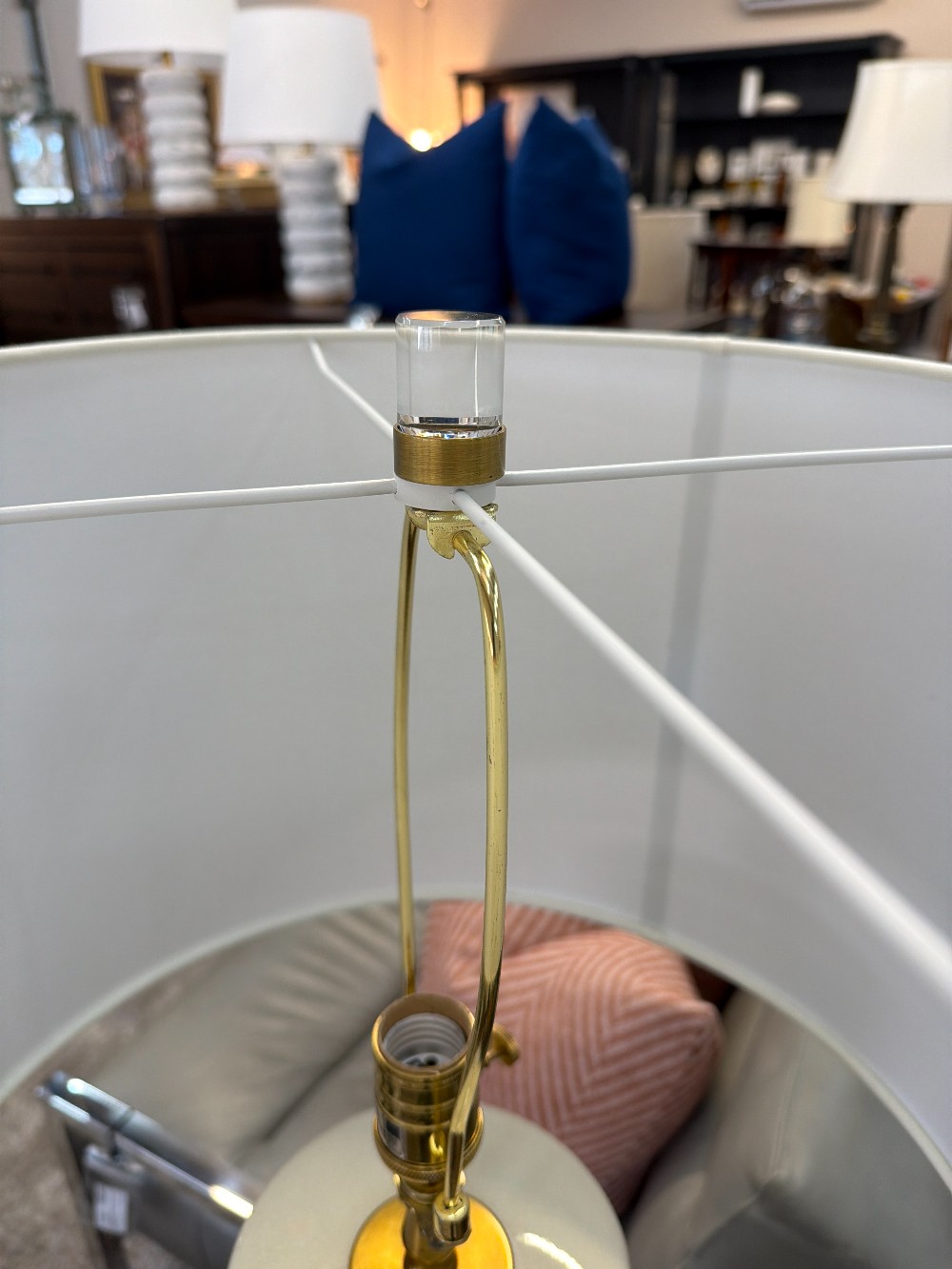 Elegant & Timeless Ivory Ceramic Lamp