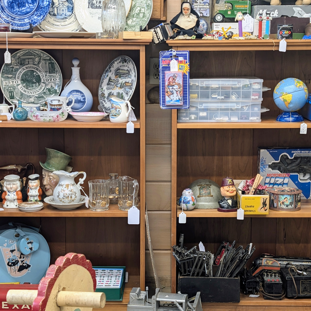 Collectibles & Memorabilia