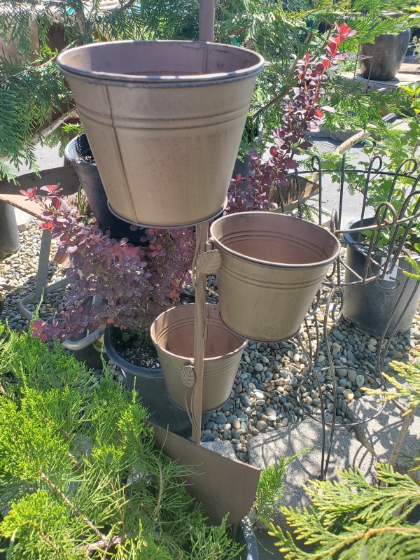 SALE / Shovel Planter Stake w/3buckets