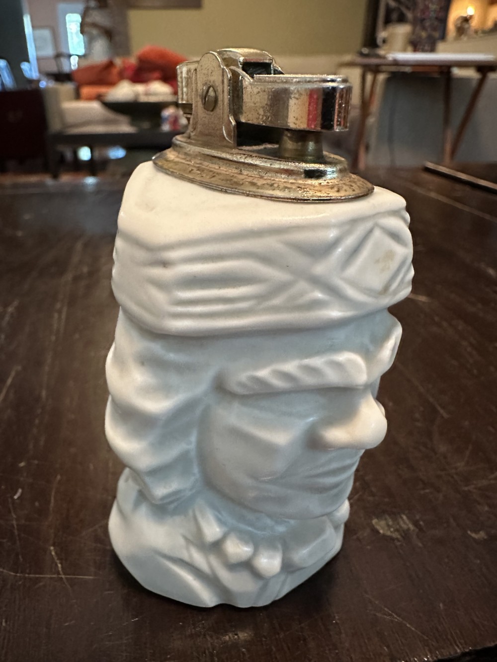 Vintage 2 Faced Lighter