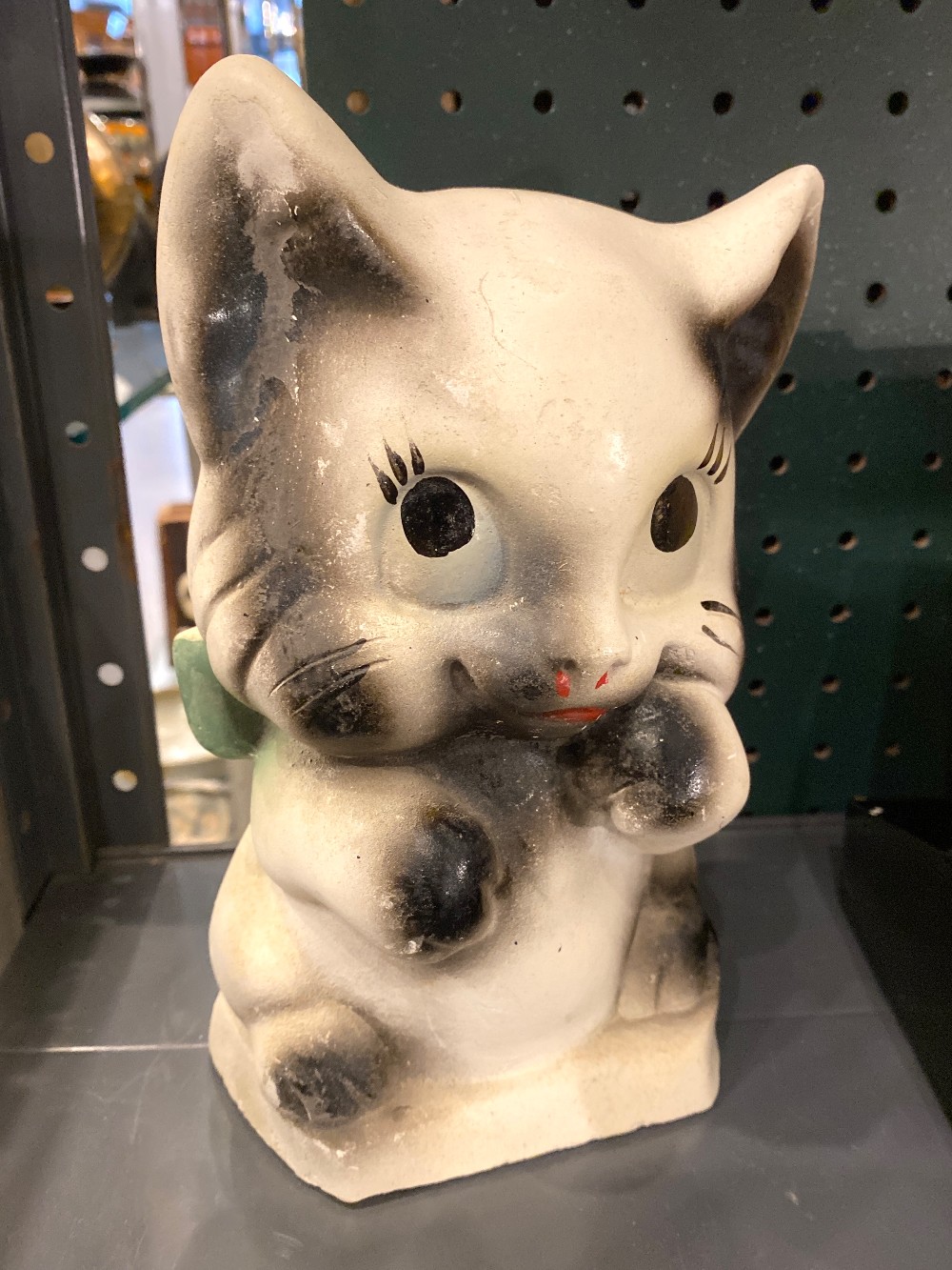 Vintage Chalkware Cat Carnival Prize (AS-IS)