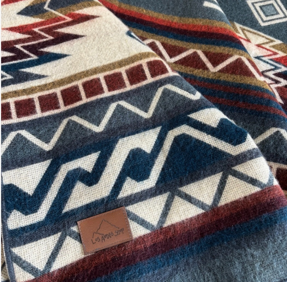 Blankets & Throws