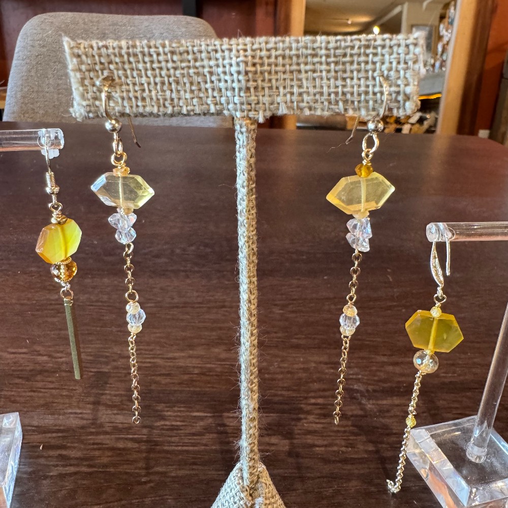 Jewelry & Accessories