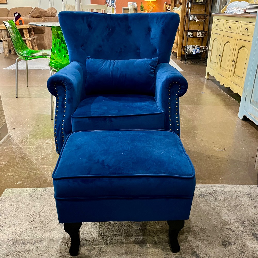 Accent Chairs