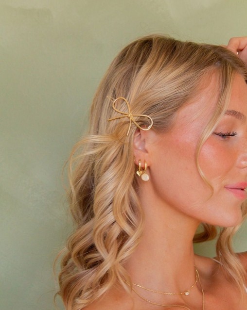 Bow Clip
