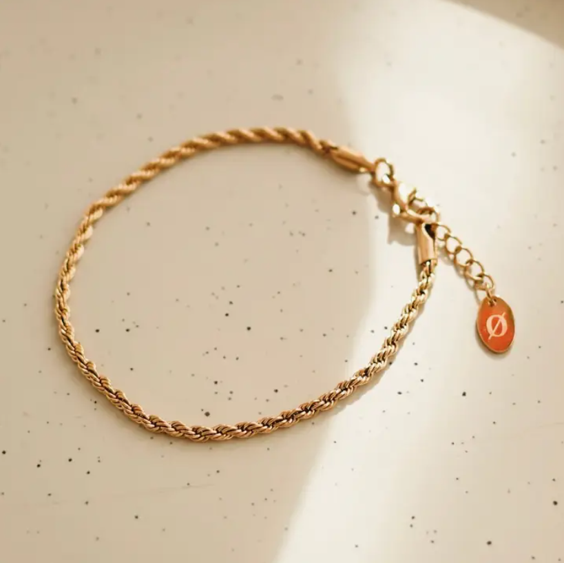Twisted Bracelet - Gold Plated *Canadian