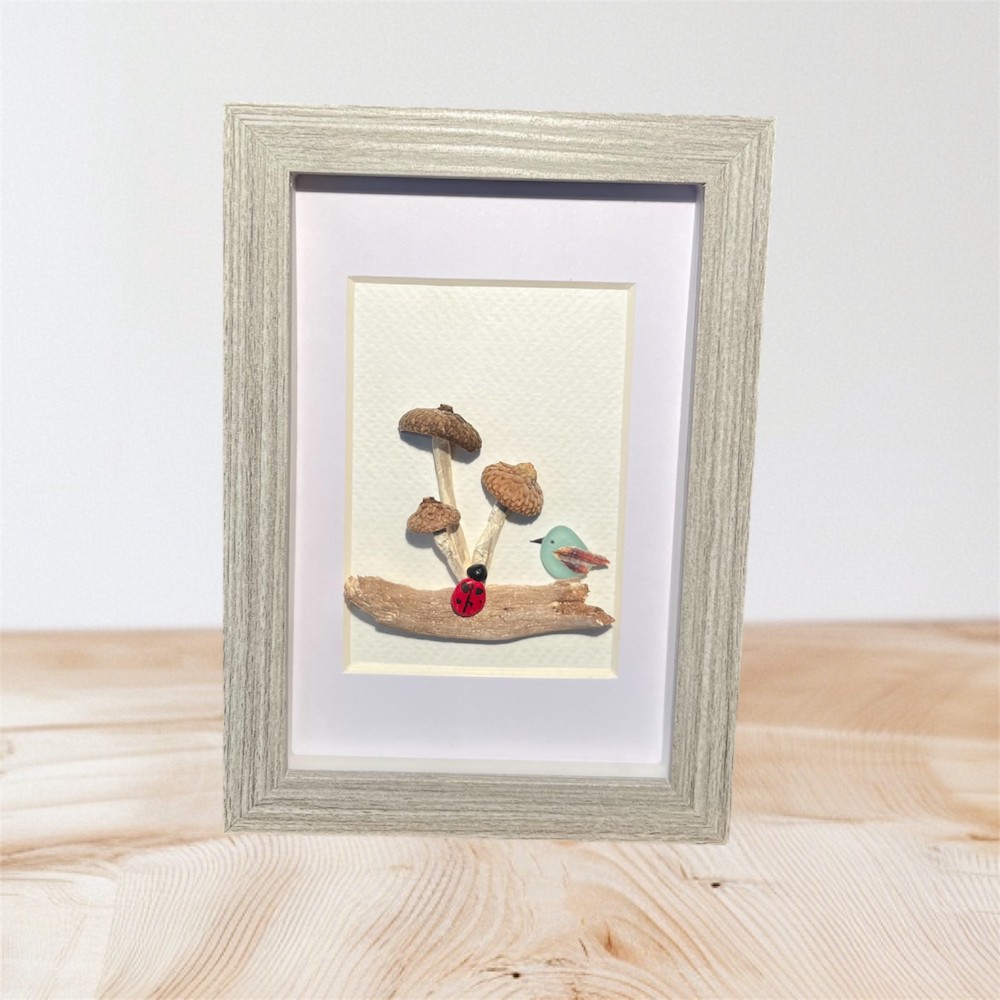 Hootie Lu Pebble Art