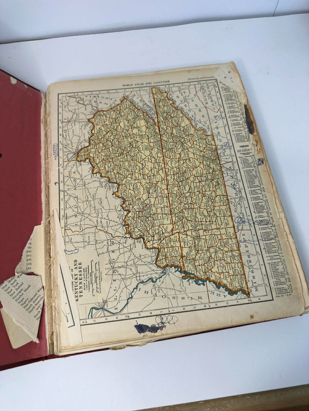 Vtg Collier's World Atlas and Gazetteer oversized book