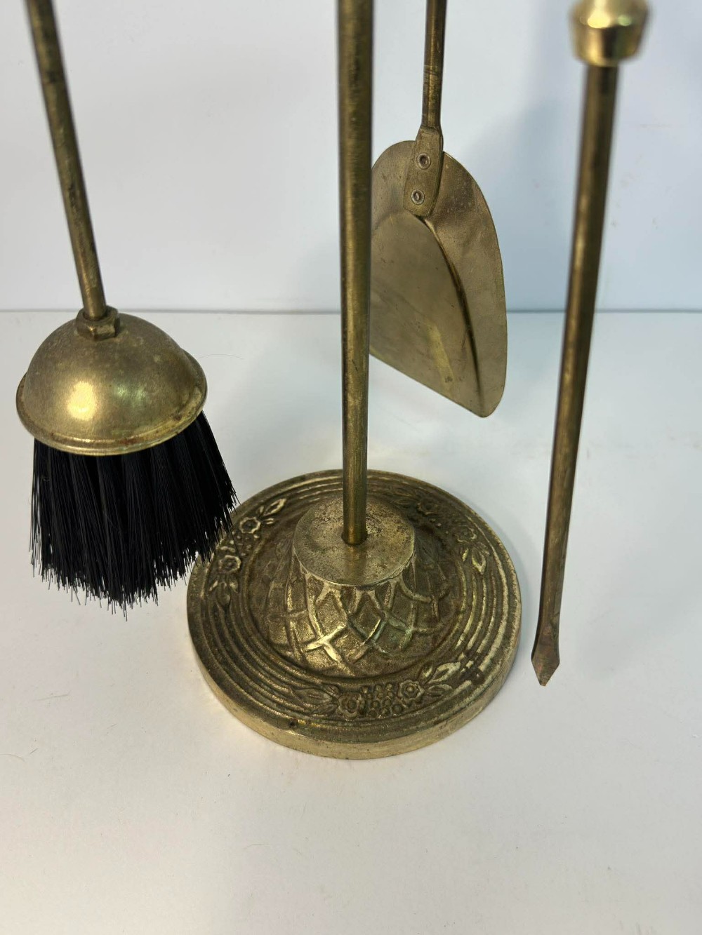 Vtg Brass Fireplace Set