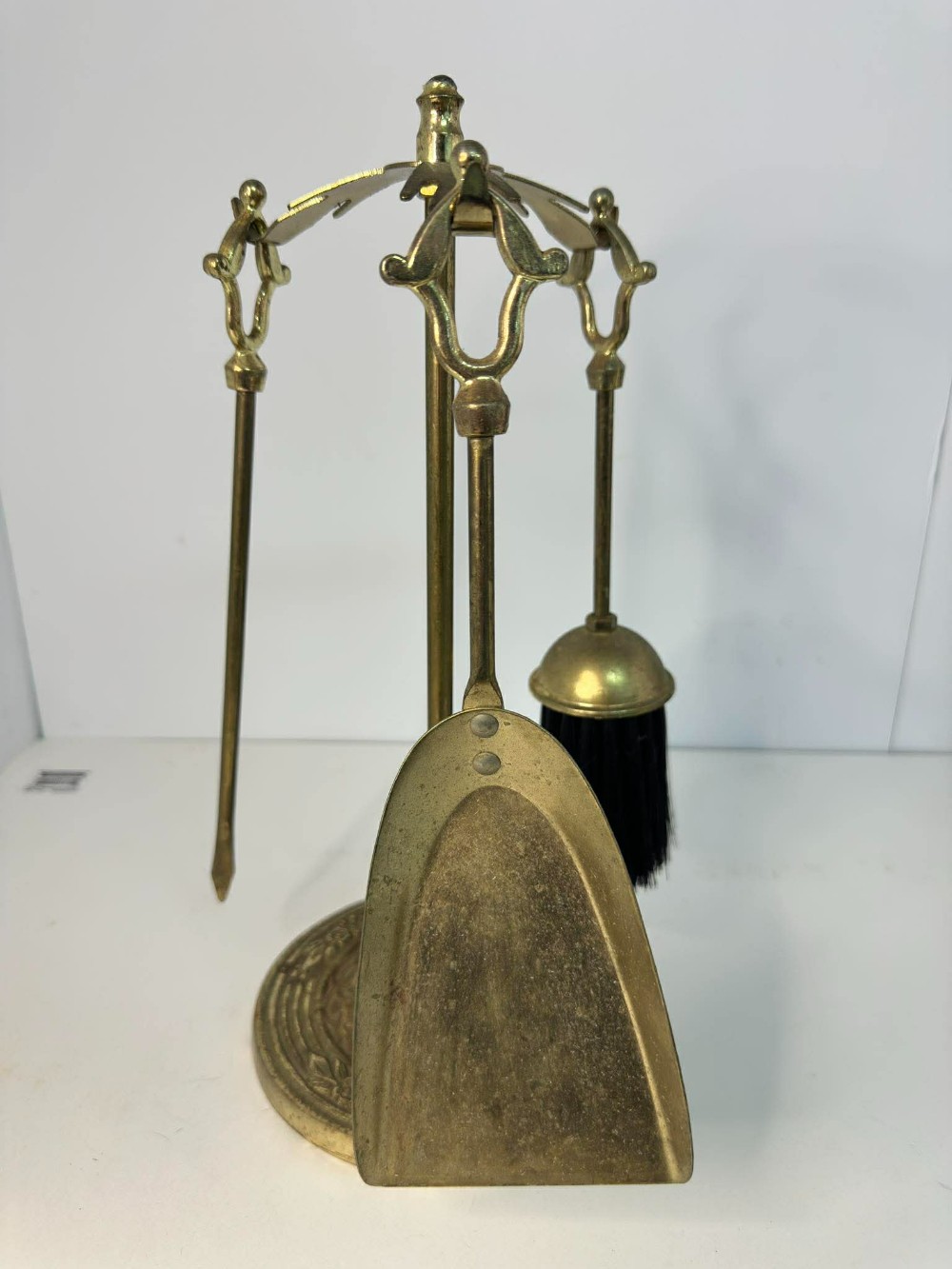 Vtg Brass Fireplace Set