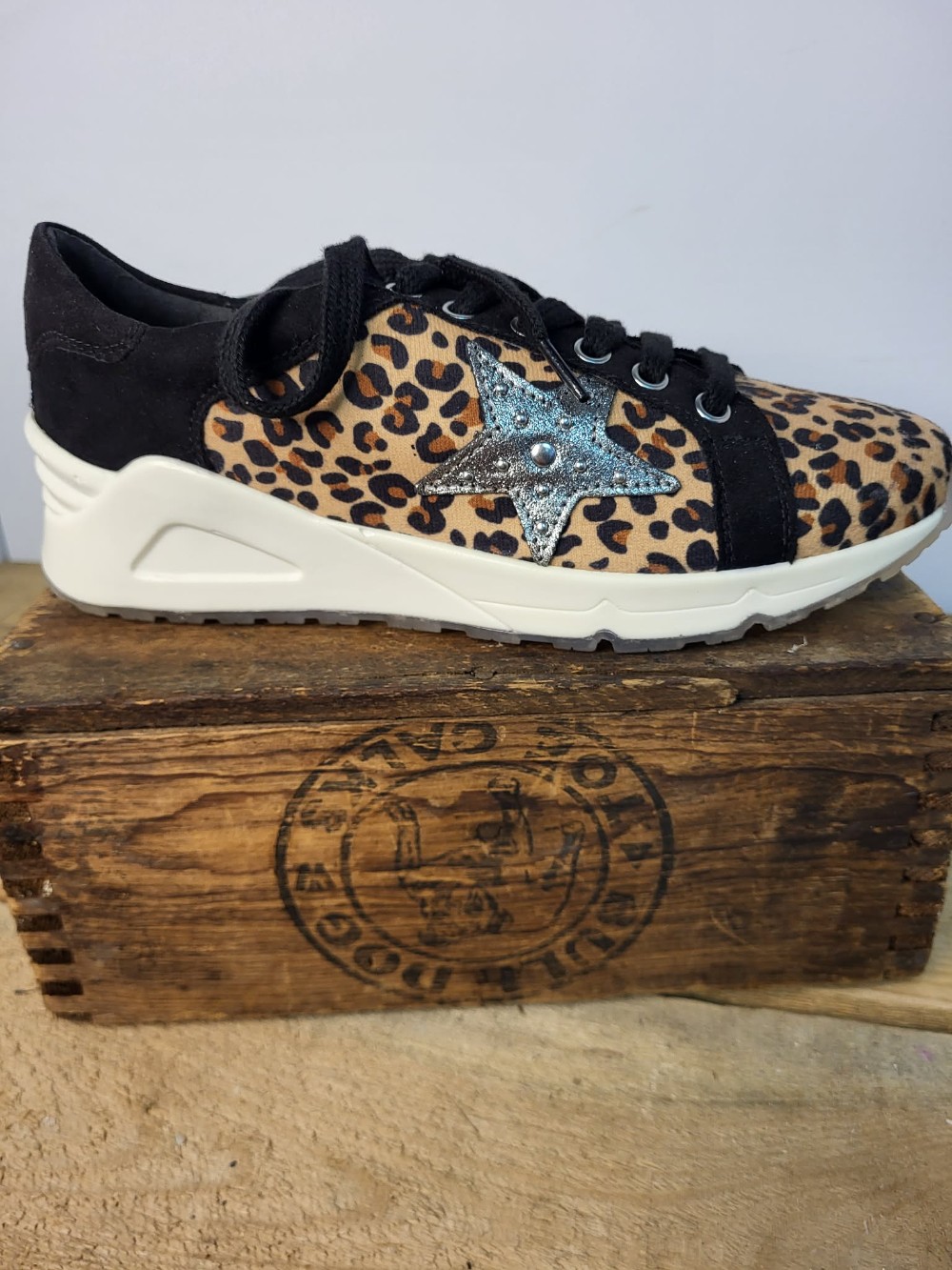 MYRA Leopard Print Sneaker