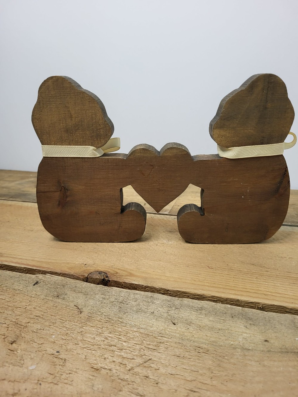 90s Wood Bear Decor