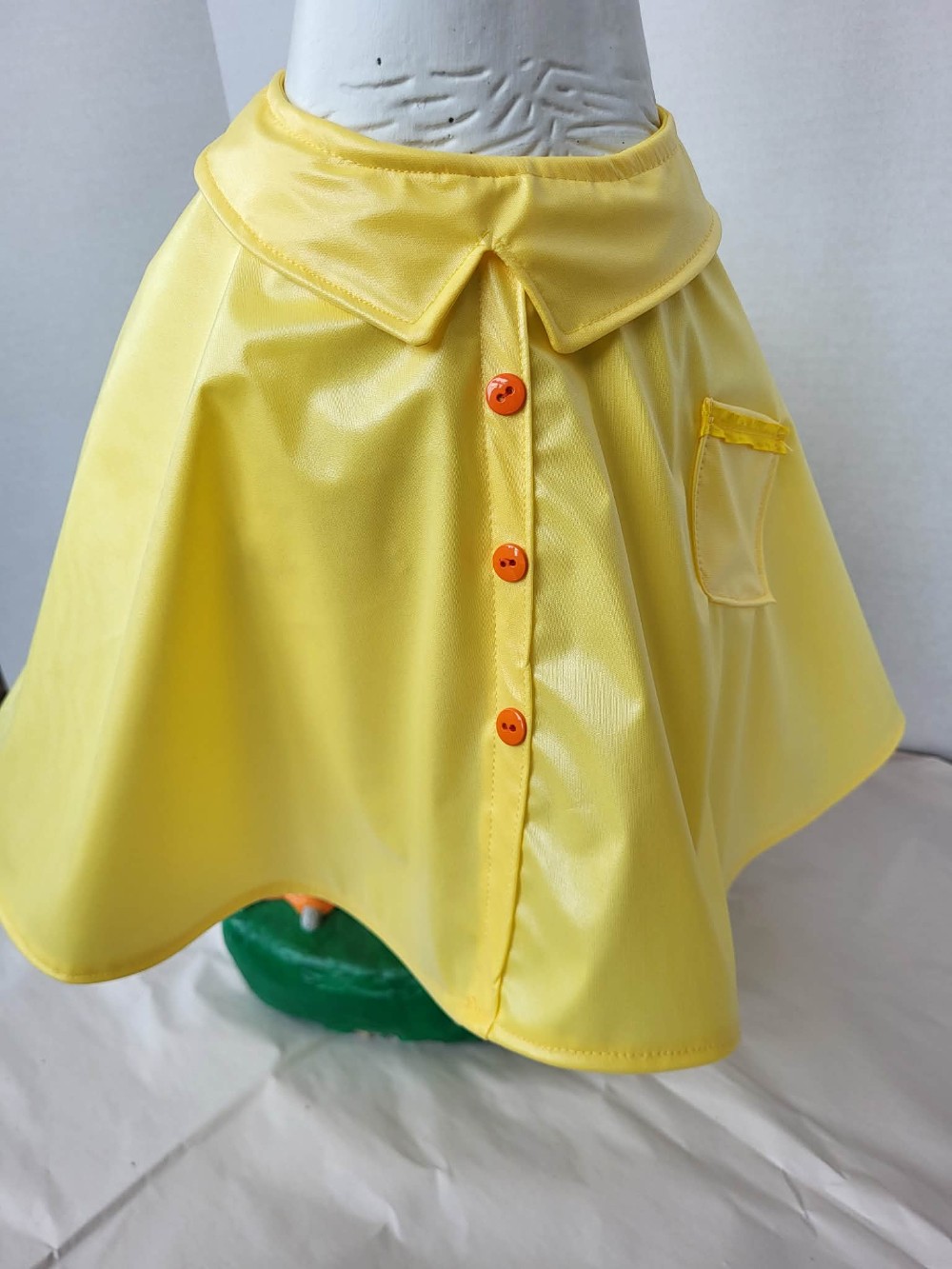 Goose outfit raincoat