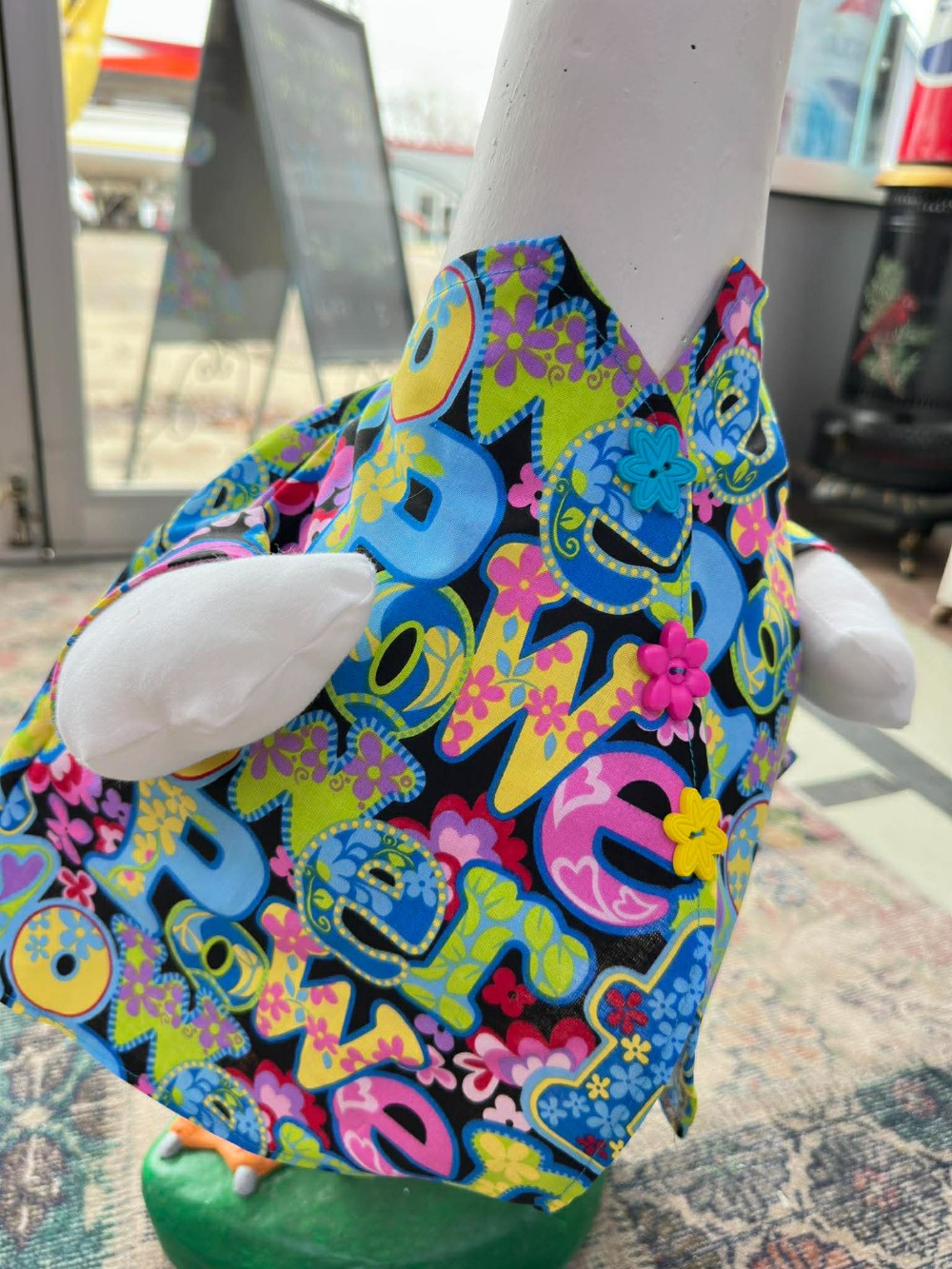 Goose outfit power vest