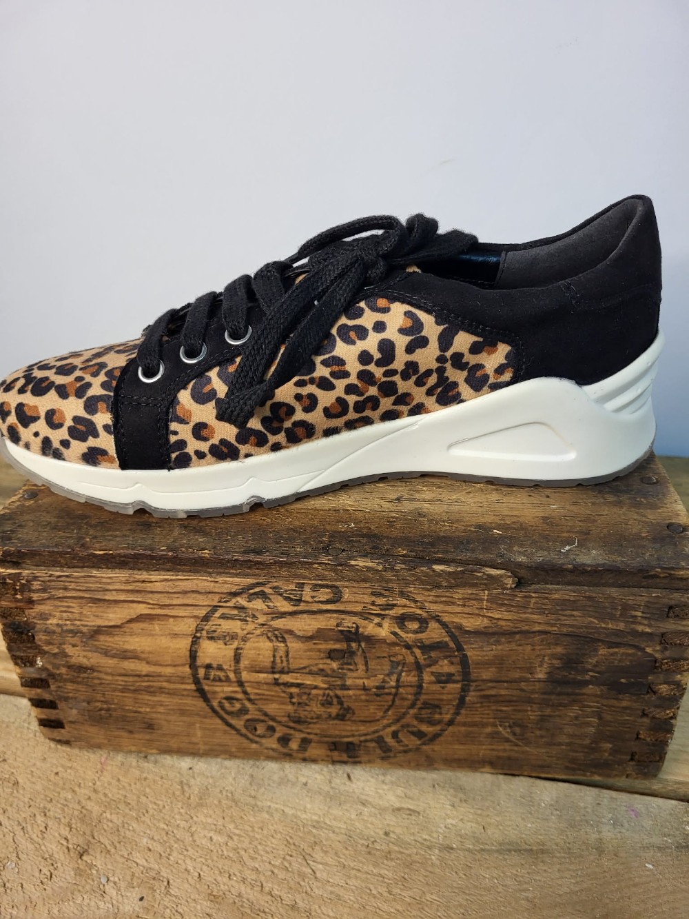 MYRA Leopard Print Sneaker