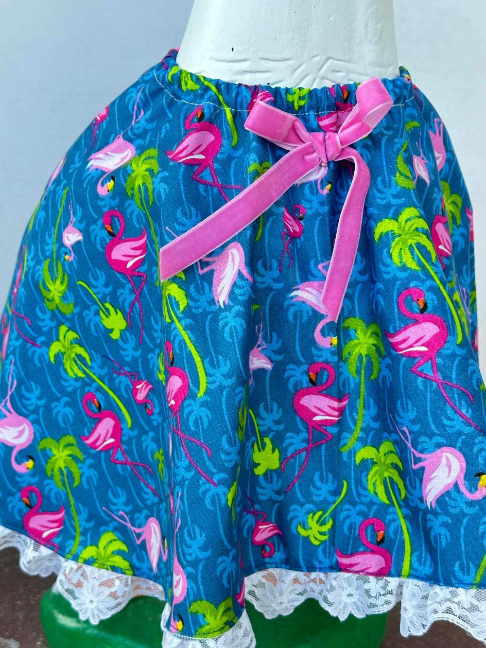 Goose outfit flamingo dress