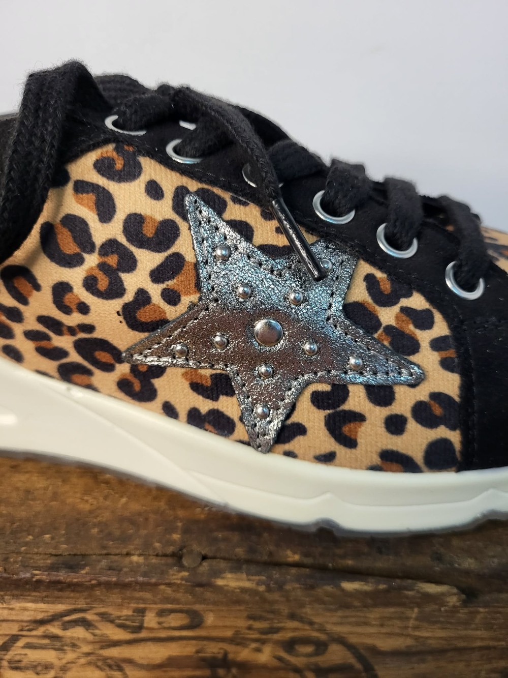 MYRA Leopard Print Sneaker