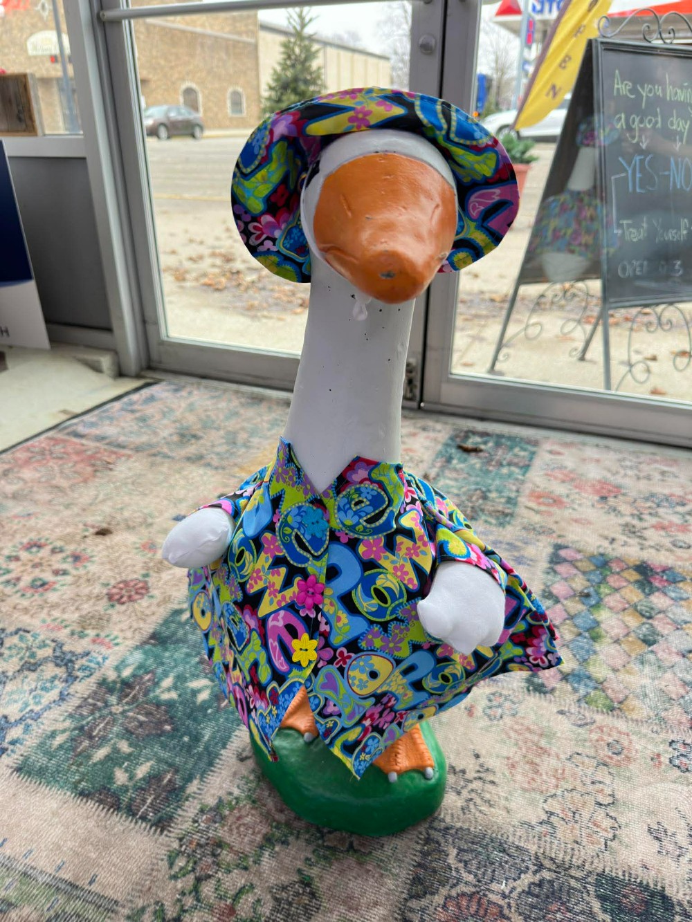 Goose outfit power vest