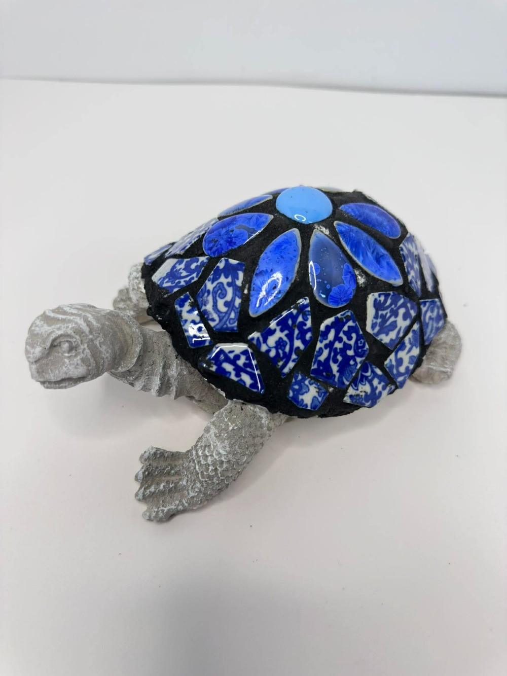 Large Blue Flower Turtle