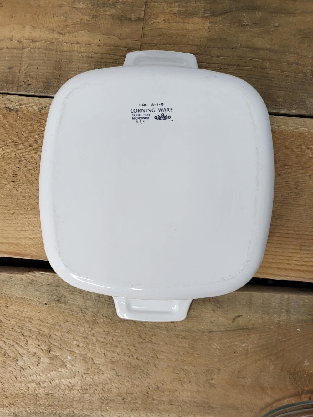 Vtg 1 quart Corning Ware Dish