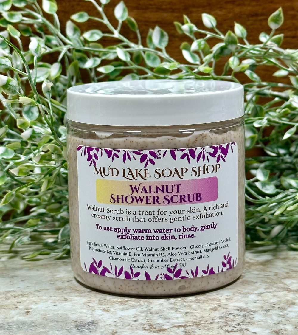 Mud Lake Scrubs - Charcoal Face & Walnut body