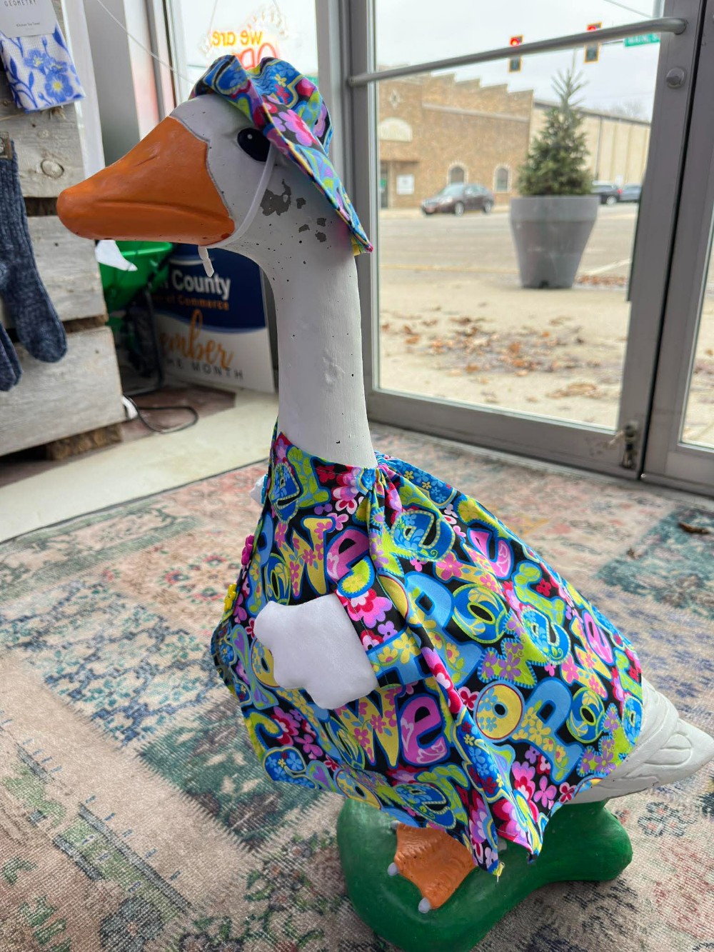 Goose outfit power vest