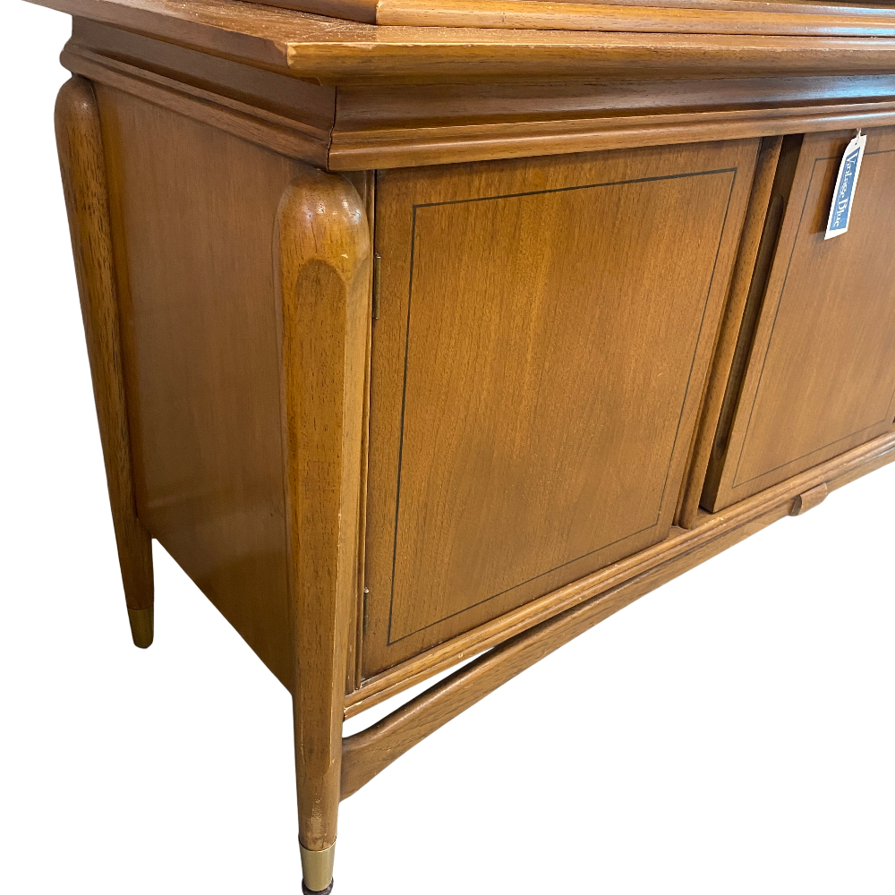 RARE! Hy-Lan China Hutch