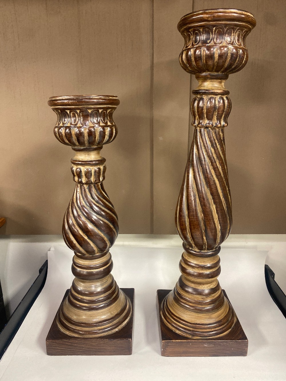 CANDLESTICKS, PEDESTALS & RISERS