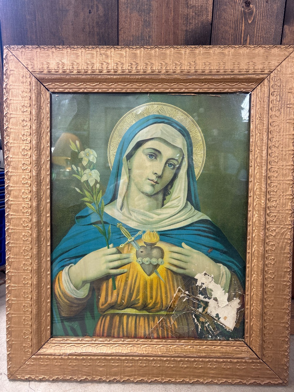 VINTAGE FRAMES & ARTWORK